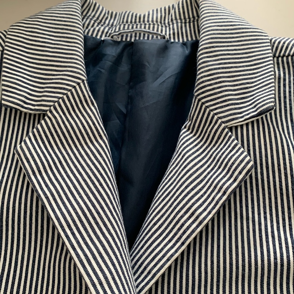 Blue/White Seersucker Navy Lined Jacket Blazer Cotton Blend Front Pockets Fitted